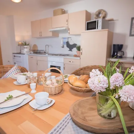 Am Peterhof Apartman